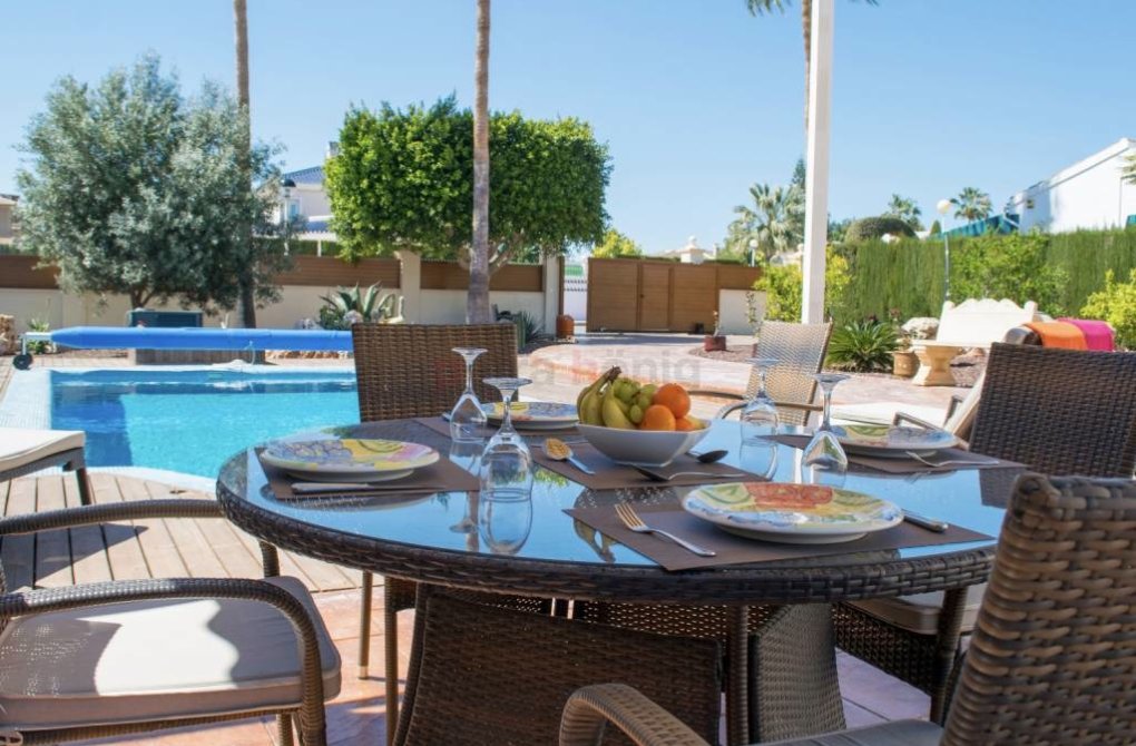 Resale - Villa - Ciudad Quesada