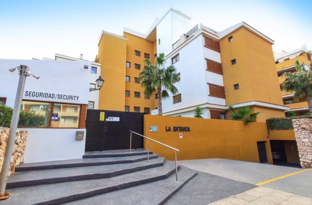  - Apartment - Punta Prima - La Entrada