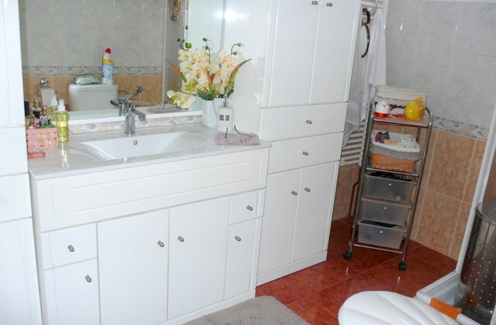 Вторичное жилье -  - Dolores