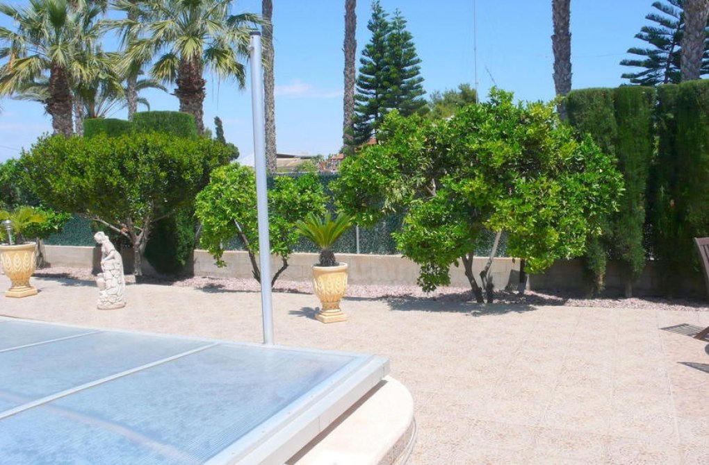 Вторичное жилье -  - Dolores