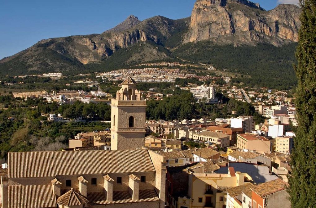 Новостройка - Bилла - Polop