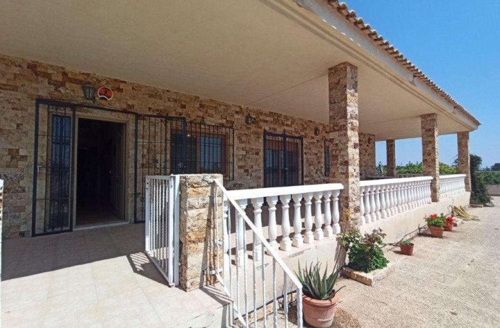 Вторичное жилье -  - San Miguel de Salinas