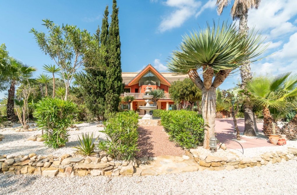Resale - Villa - Costa Blanca - Orihuela Costa