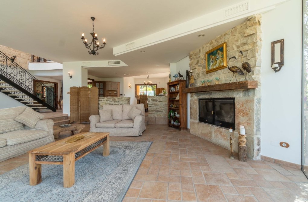 Resale - Villa - Costa Blanca - Orihuela Costa