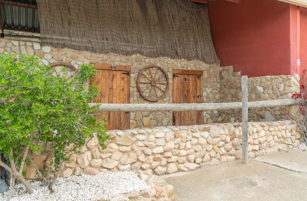 Resale - Villa - Costa Blanca - Orihuela Costa