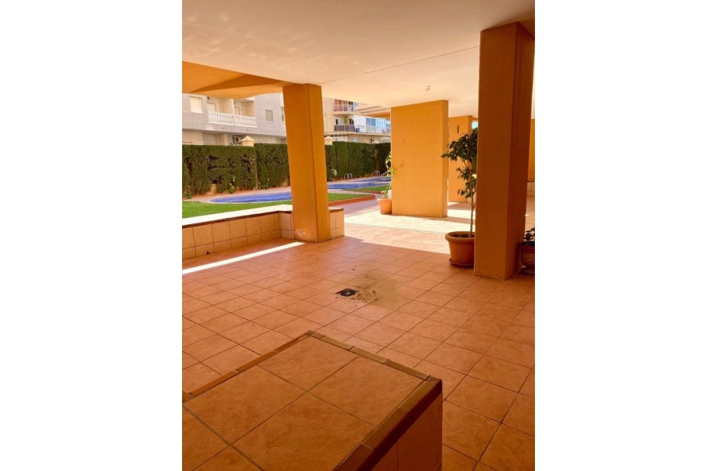 Вторичное жилье - Квартира - Torrevieja - torrevieja