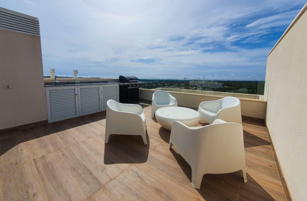 Resale - Apartment - Las Colinas - Las Colinas Golf