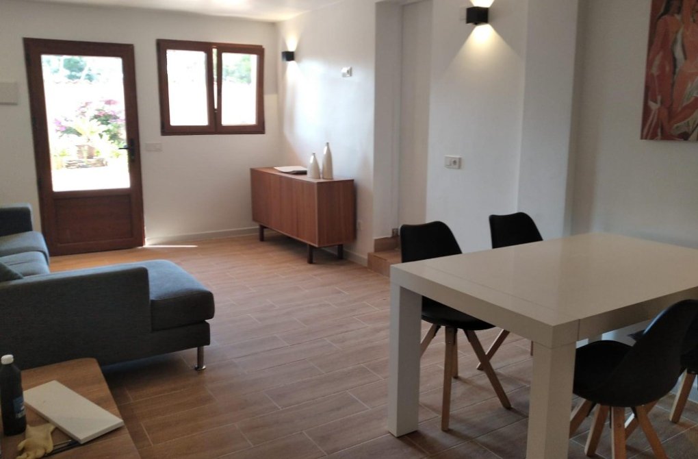 Resale - Villa - Los Balcones, Torrevieja - Los Balcones