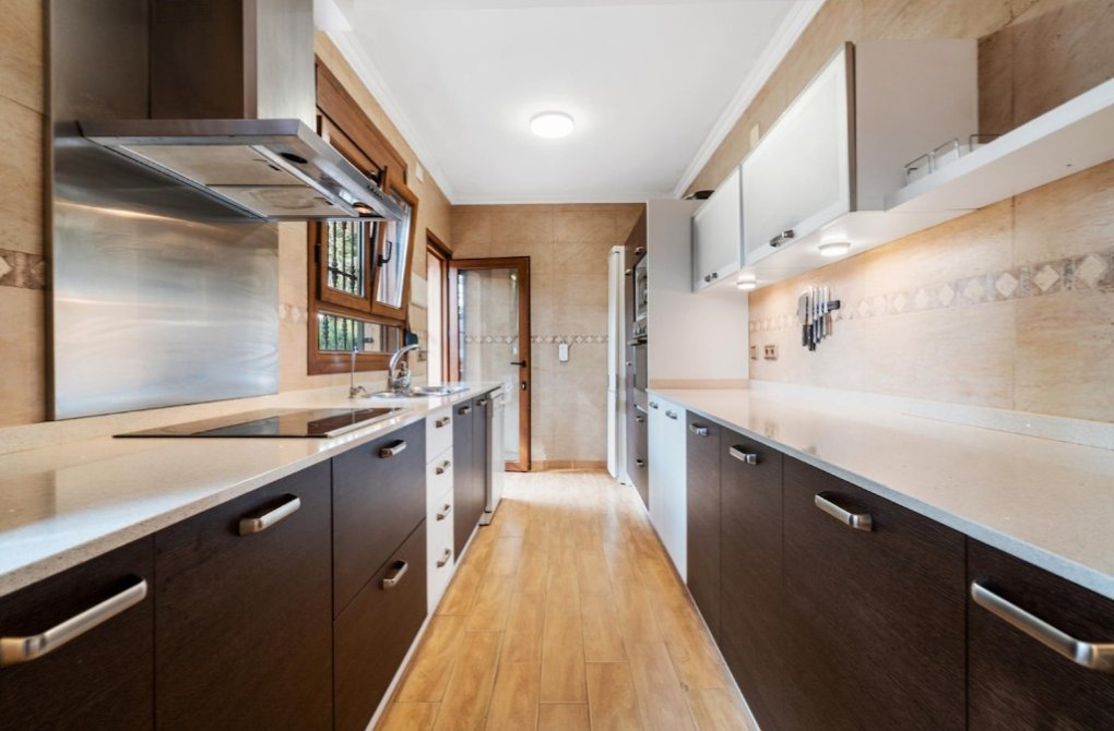 Resale - Villa - Los Balcones, Torrevieja - Los Balcones