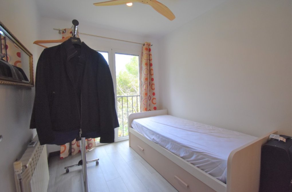 Resale - Villa - Pinar de Campoverde