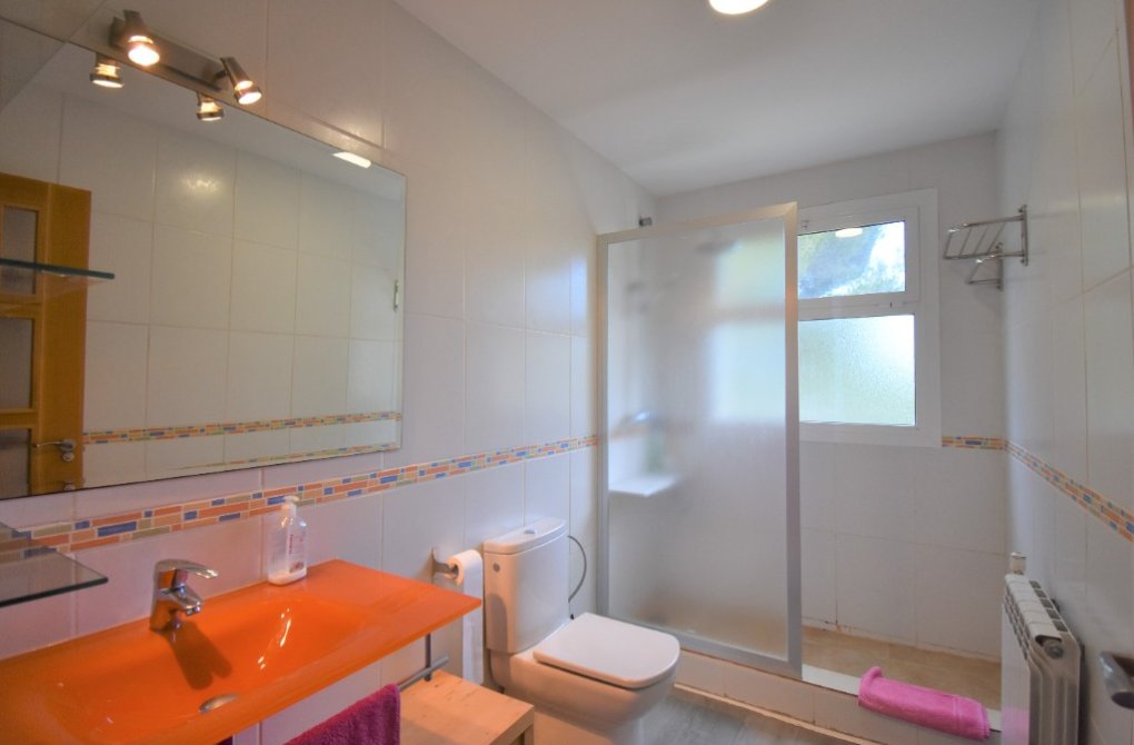 Resale - Villa - Pinar de Campoverde