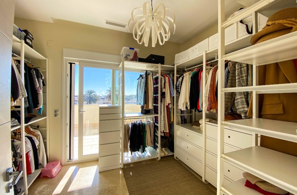 Вторичное жилье - Bилла - La Zenia