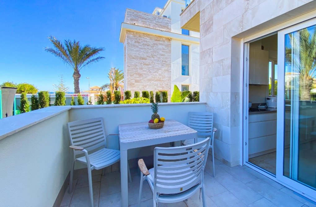 Вторичное жилье - Bилла - La Zenia