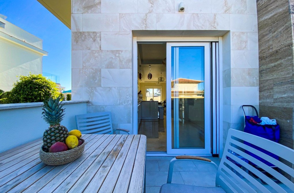 Вторичное жилье - Bилла - La Zenia