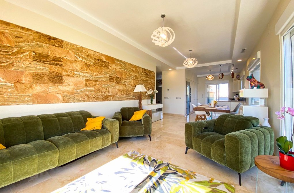 Вторичное жилье - Bилла - La Zenia