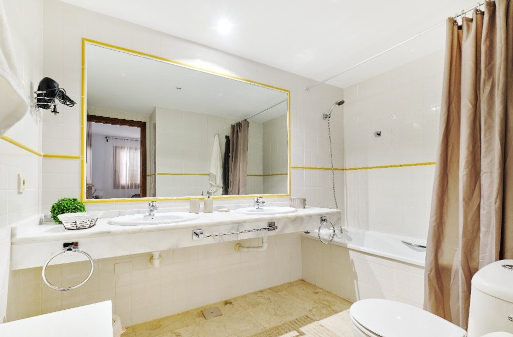  - Apartment - Punta Prima - La Entrada