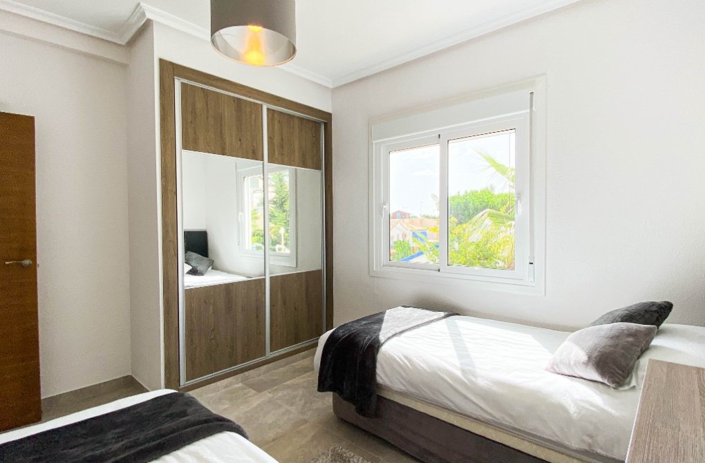  - Apartment - Punta Prima - Cala Dorada