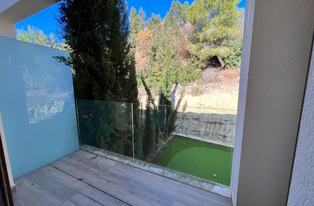 Resale - Villa - Las Colinas - Las Colinas Golf