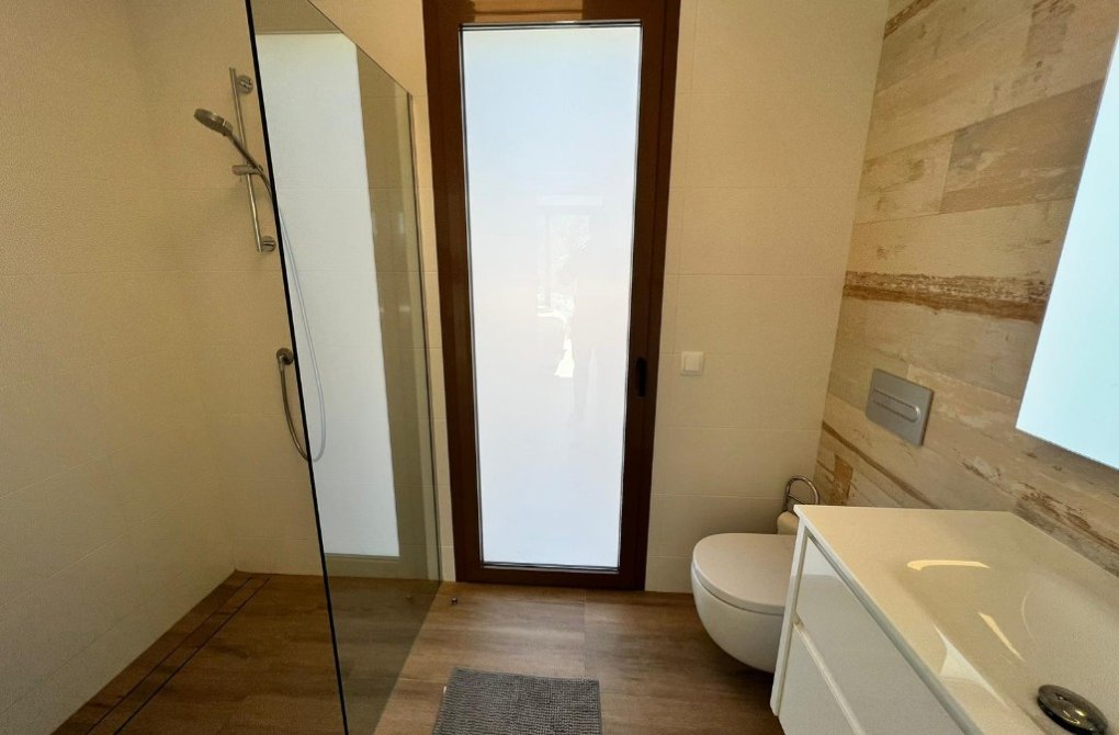 Resale - Villa - Las Colinas - Las Colinas Golf