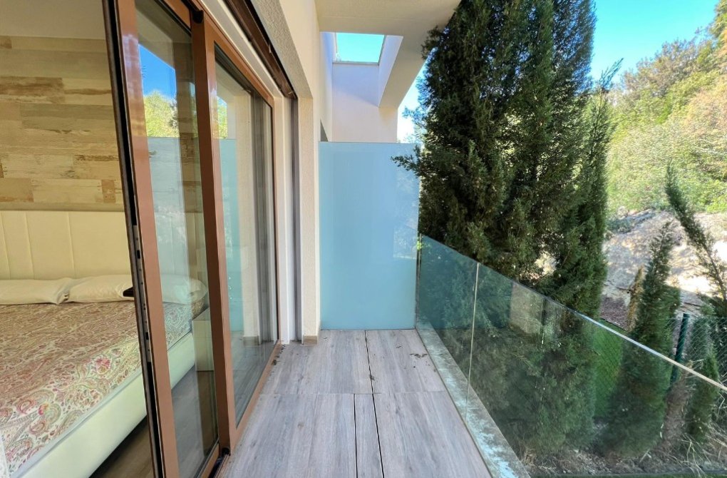 Resale - Villa - Las Colinas - Las Colinas Golf