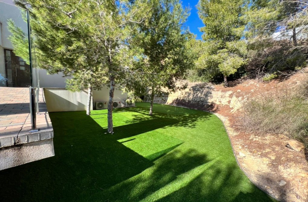 Resale - Villa - Las Colinas - Las Colinas Golf