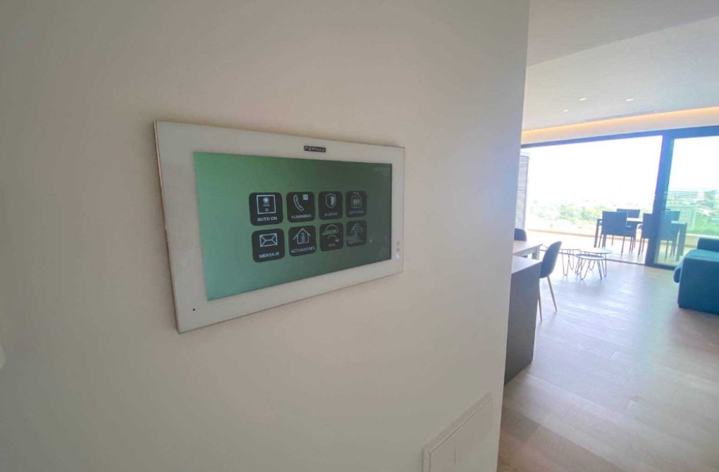 Resale - Apartment - Las Colinas - Las Colinas Golf