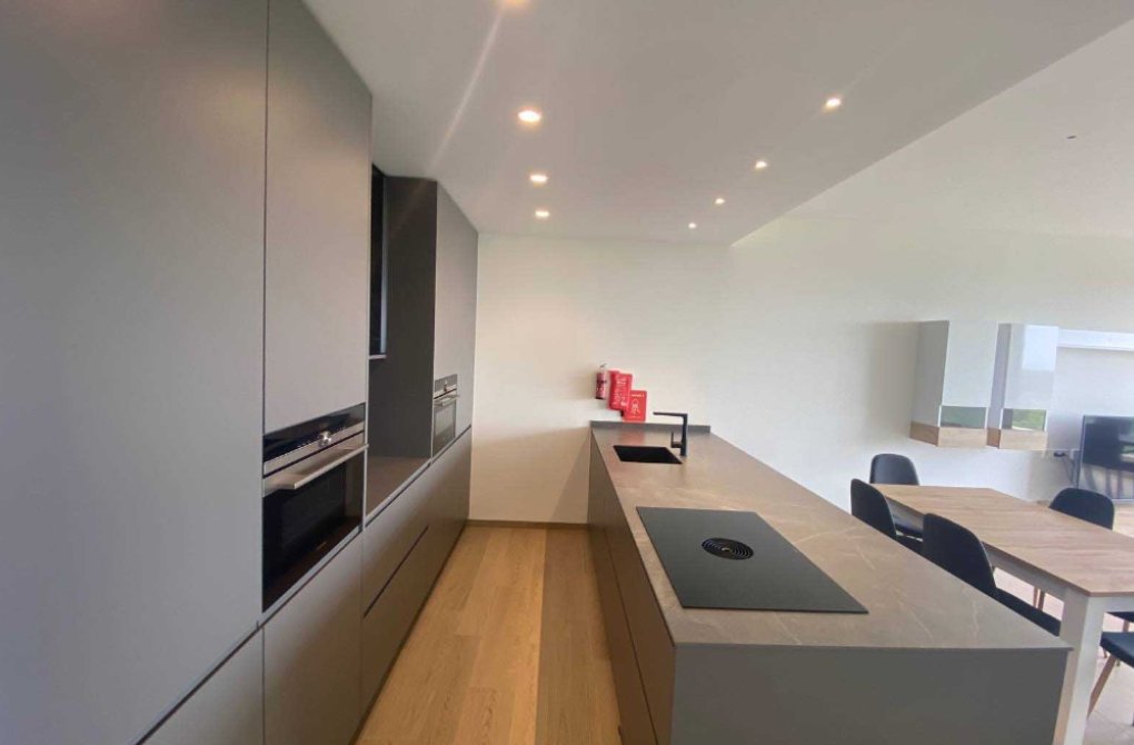 Resale - Apartment - Las Colinas - Las Colinas Golf