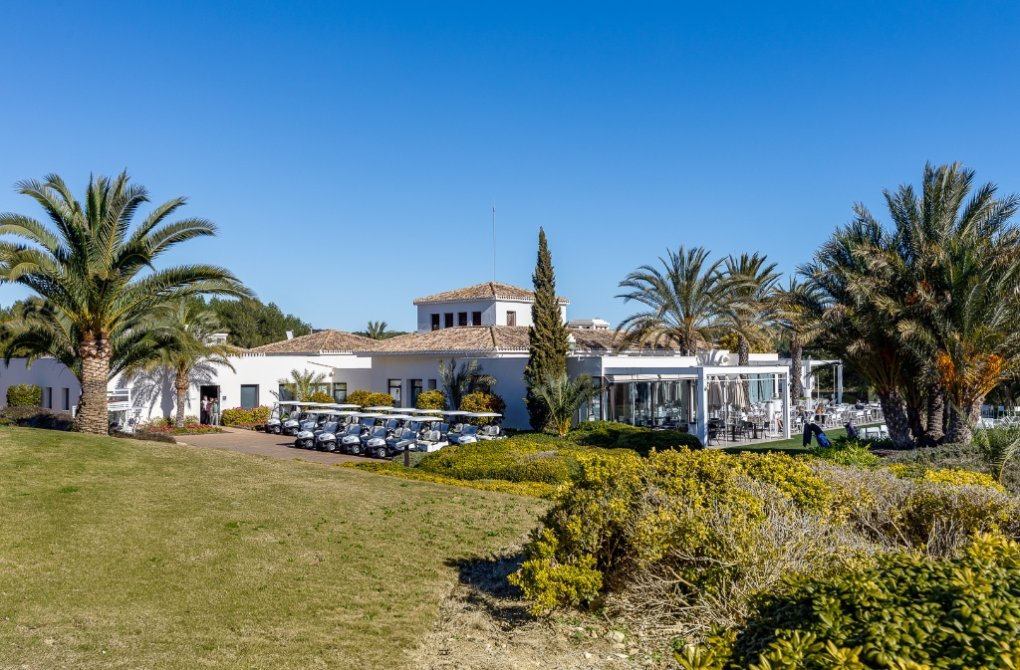 Resale - Apartment - Las Colinas - Las Colinas Golf