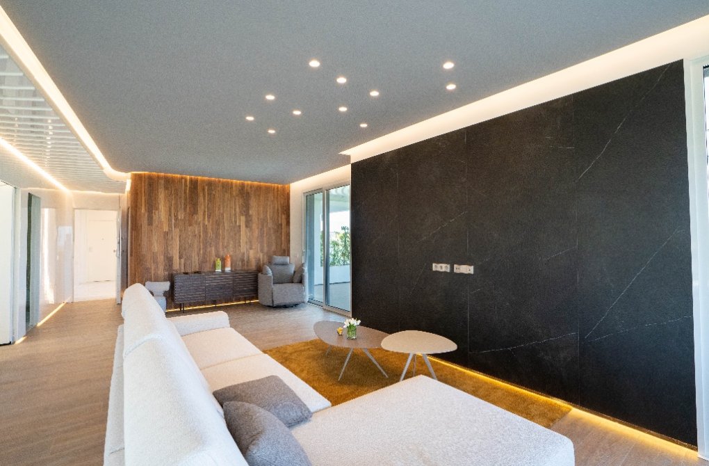 Reventa - Apartamento - Las Colinas - Las Colinas Golf