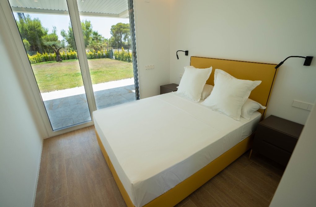 Reventa - Apartamento - Las Colinas - Las Colinas Golf