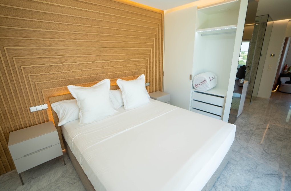 Reventa - Apartamento - Las Colinas - Las Colinas Golf