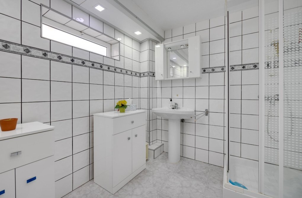 Resale - Villa - Orihuela Costa - Playa Flamenca