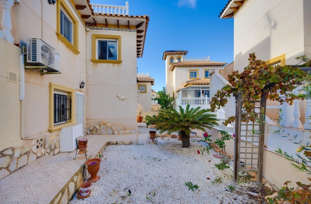 Resale - Villa - Orihuela Costa - Playa Flamenca