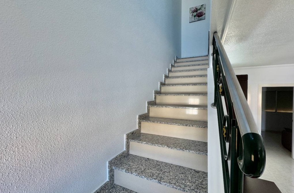 Вторичное жилье - Bилла - Ciudad Quesada