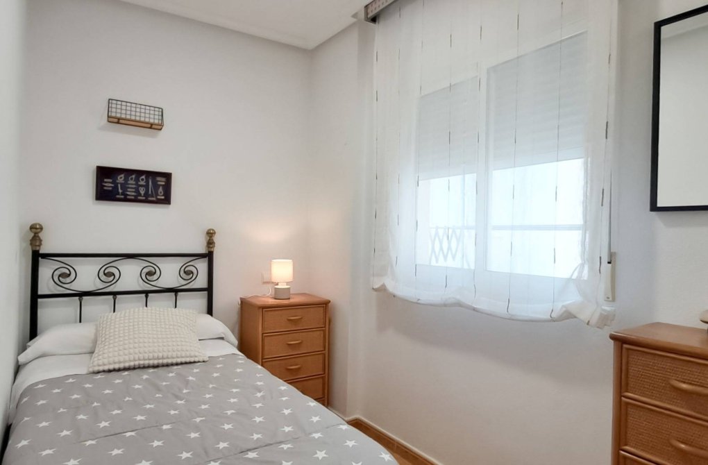 Reventa - Ático - Torrevieja - La Mata