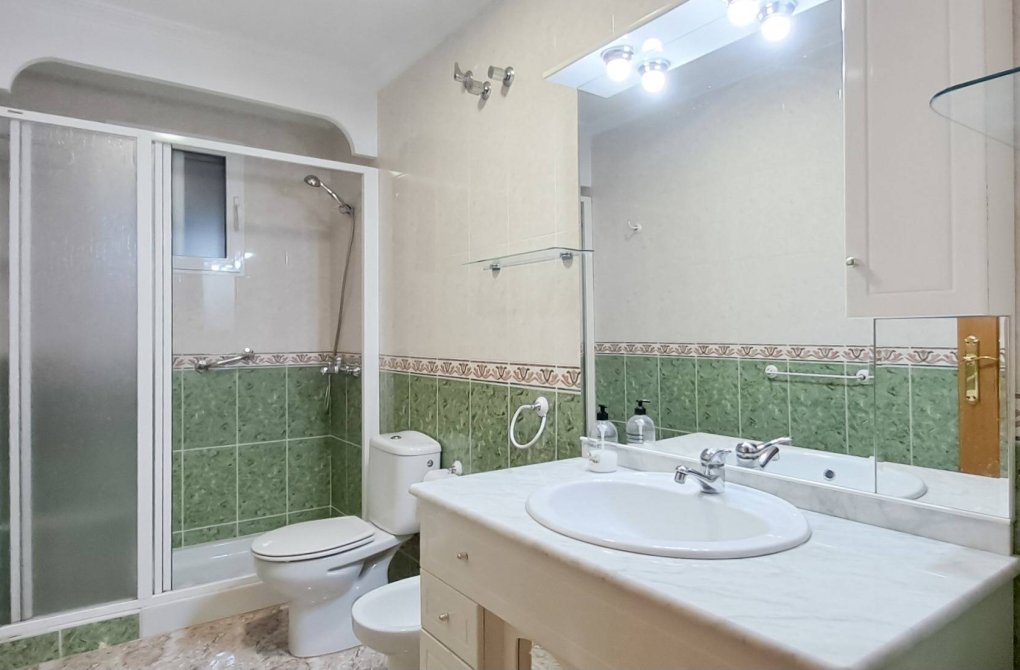 Rynek wtórny - Apartament - Torrevieja - Playa del cura