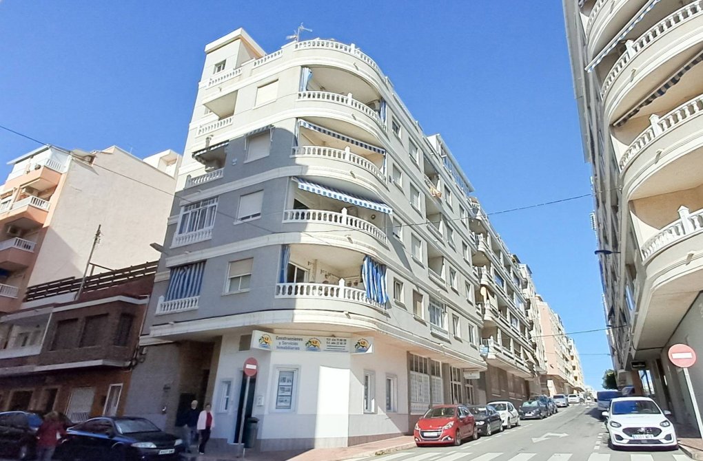 Rynek wtórny - Apartament - Torrevieja - Playa del cura