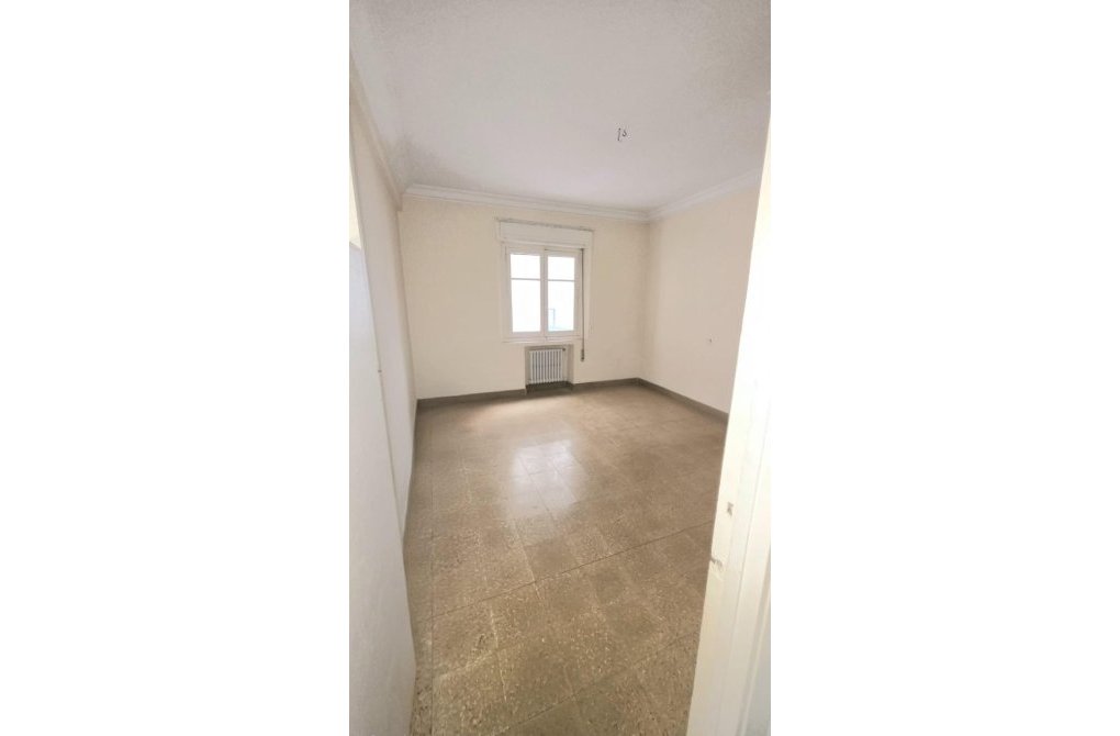 Resale - Apartment - Gijon - Centro - Puerto