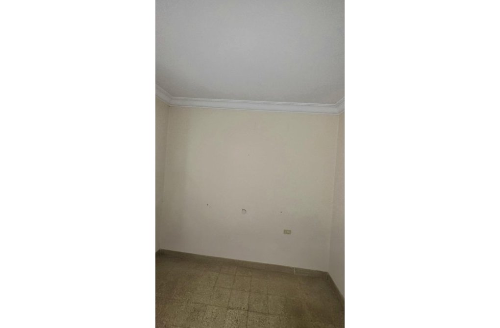 Resale - Apartment - Gijon - Centro - Puerto