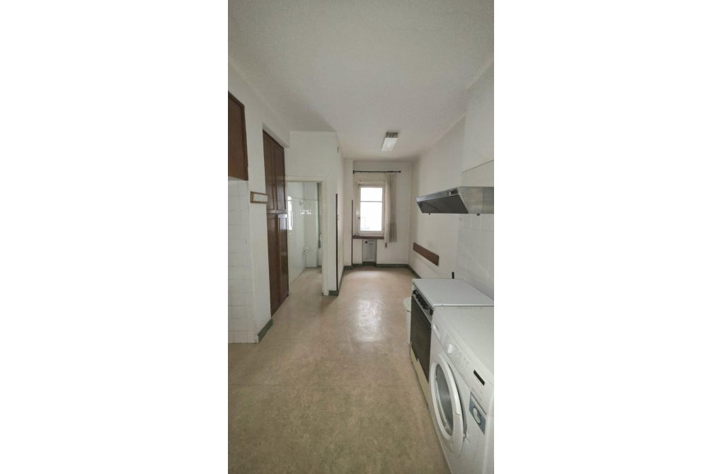 Resale - Apartment - Gijon - Centro - Puerto