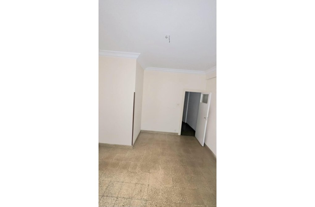Resale - Apartment - Gijon - Centro - Puerto