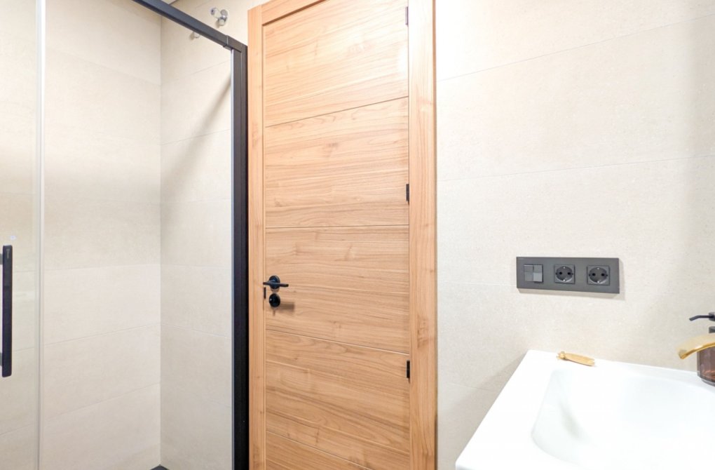 Reventa - Apartamento - Torrevieja