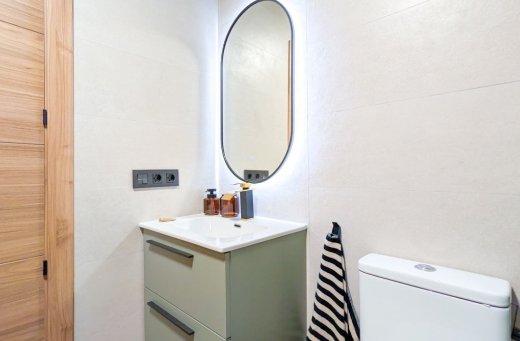 Reventa - Apartamento - Torrevieja