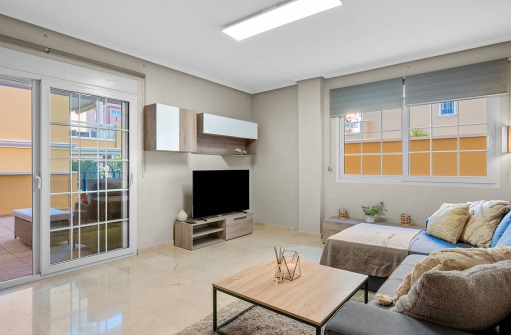 Resale - Apartment - Cabo Roig