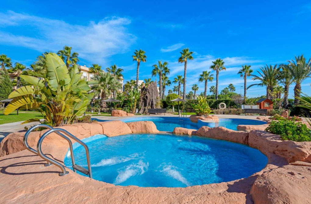 Resale - Apartment - Cabo Roig