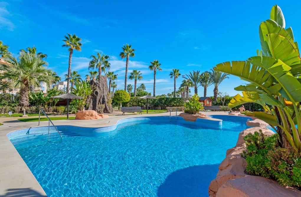 Resale - Apartment - Cabo Roig