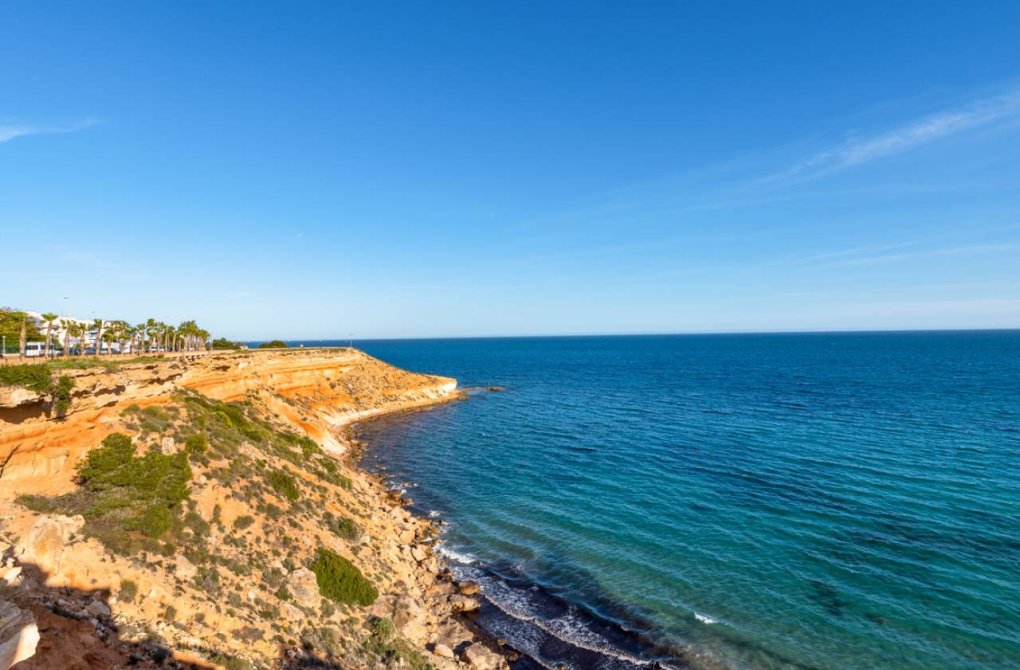 Resale - Apartment - Cabo Roig