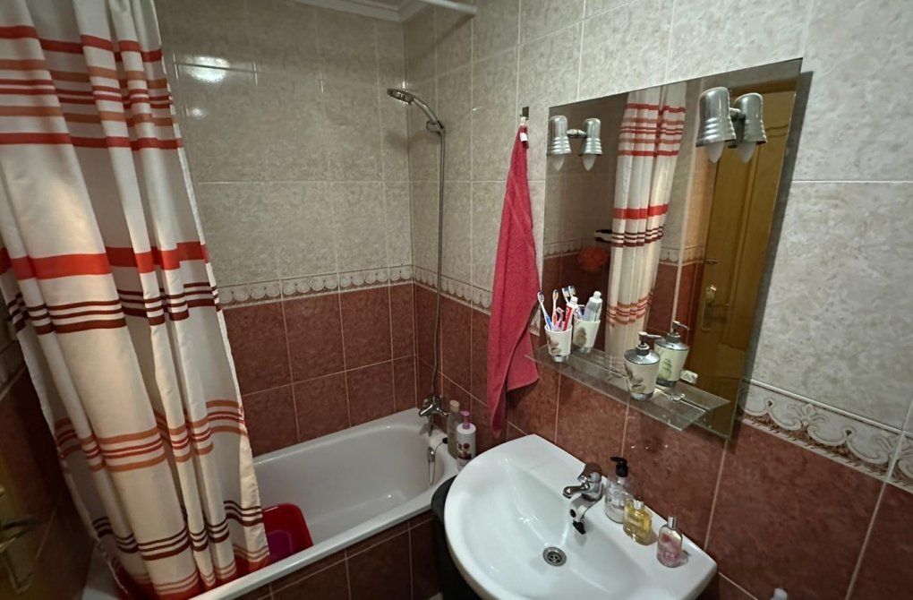 Reventa - Apartamento - Torrevieja - torrevieja