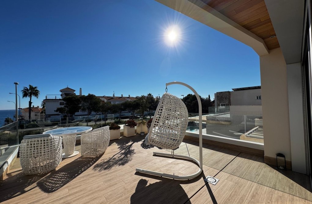 Вторичное жилье - Bилла - Orihuela Costa - Campoamor