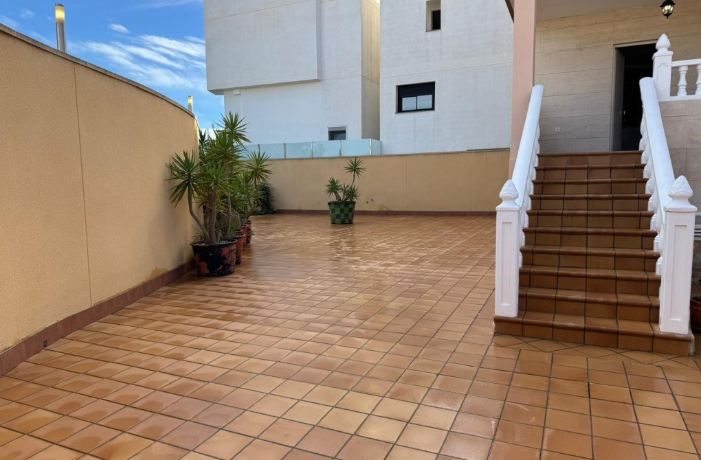 Reventa - Chalet - Orihuela Costa - Villamartín-Las Filipinas